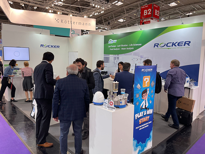 【蠕動泵】實驗室液體定量分配神器-微生物、生物技術實驗室必備！